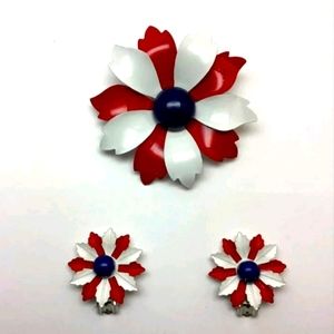 Vintage 1960's Red, White and Blue Metal Flower brooch & earrings